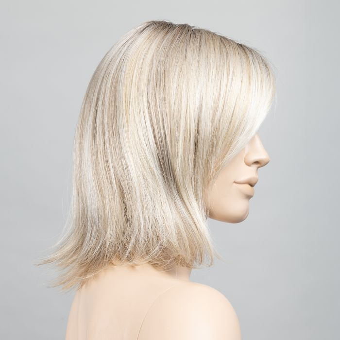 lightchampagne rooted